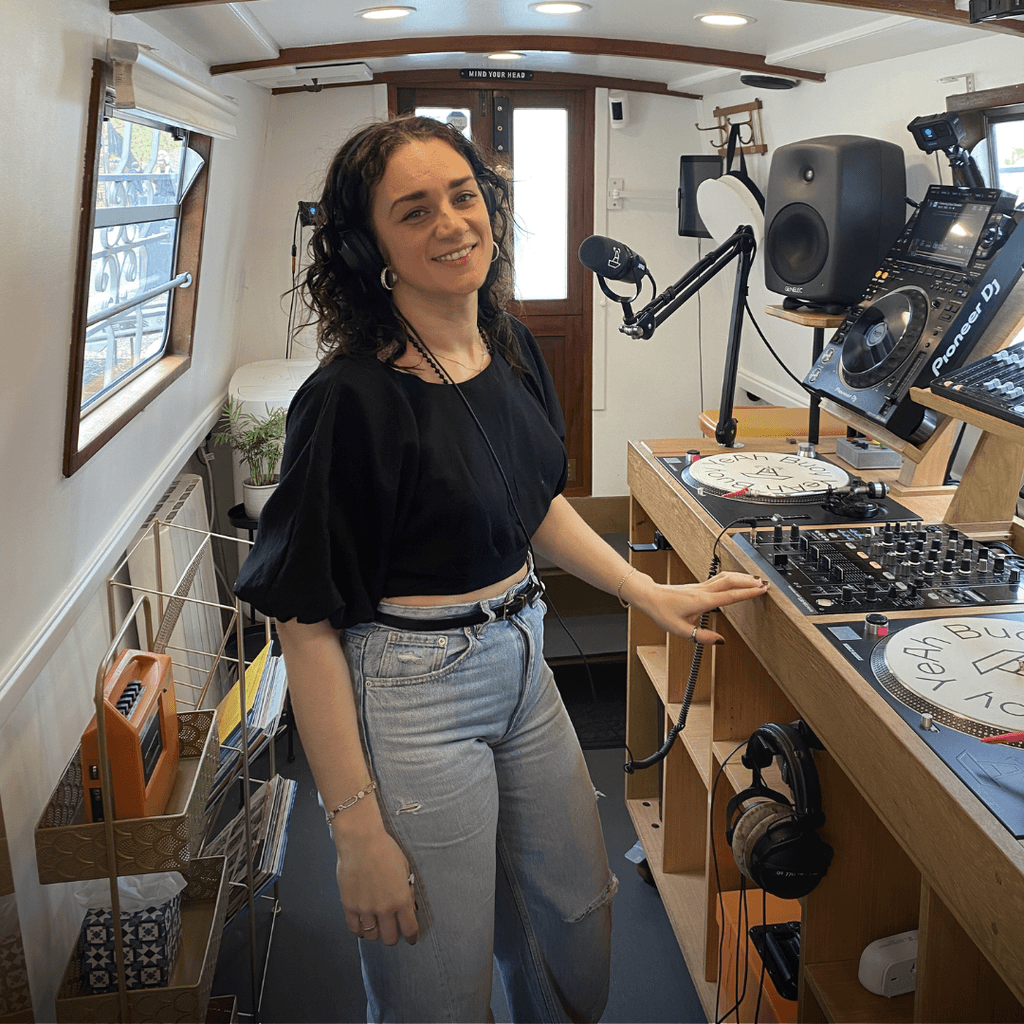 Darcey's Groove | April 2026